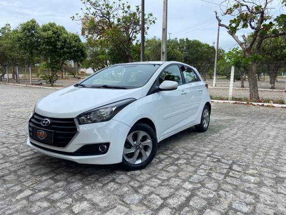 HYUNDAI HB20 1.6 COMFORT STYLE 16V FLEX 4P MANUAL